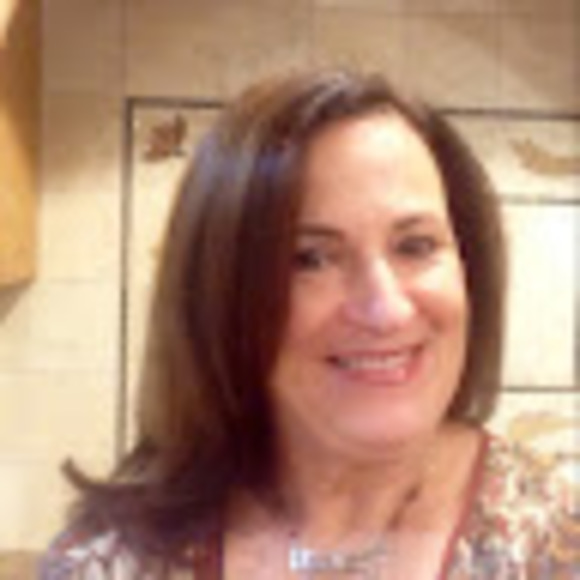 Meet your Posher, Ruth - Picture 1 of 1